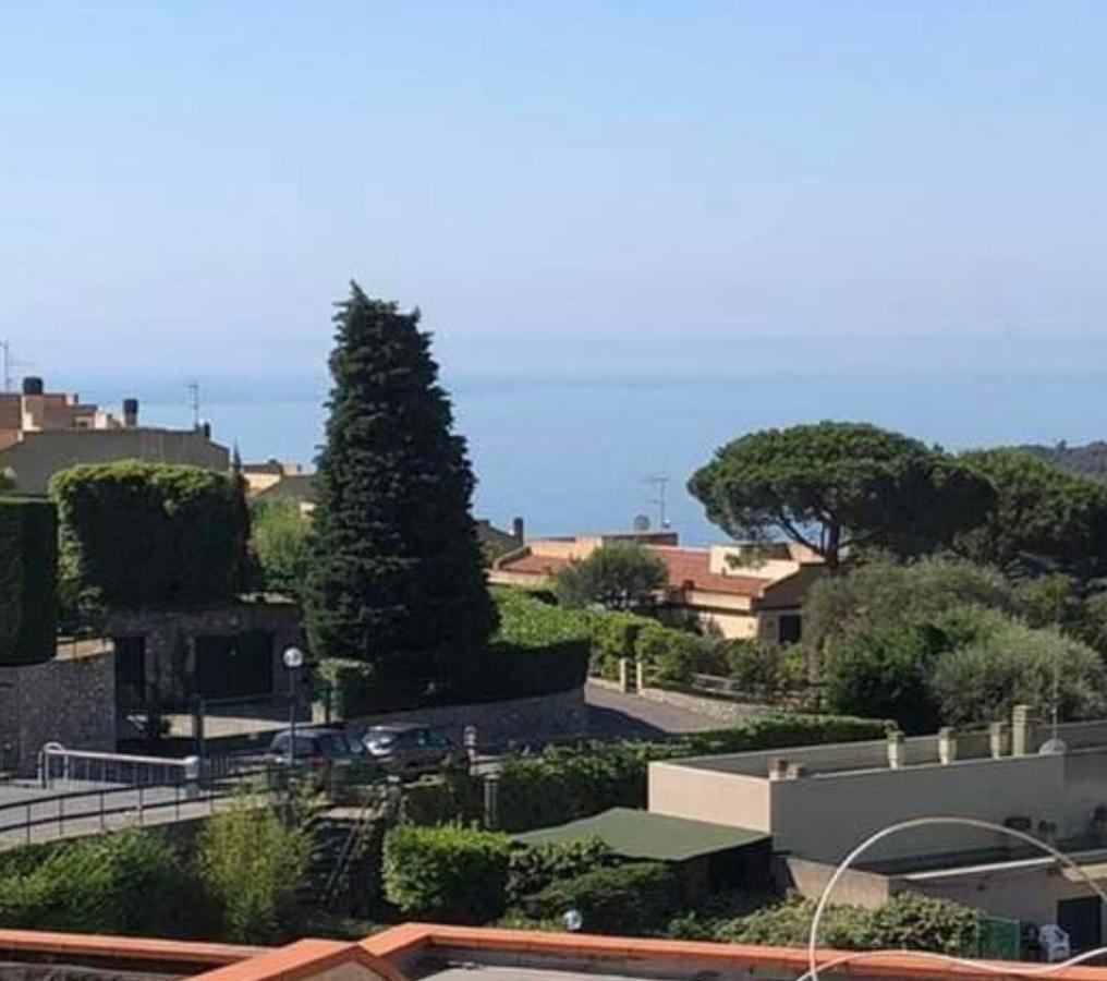 Ferienwohnung Al 37 Vista Mare E Colline Finale Ligure Exterior foto