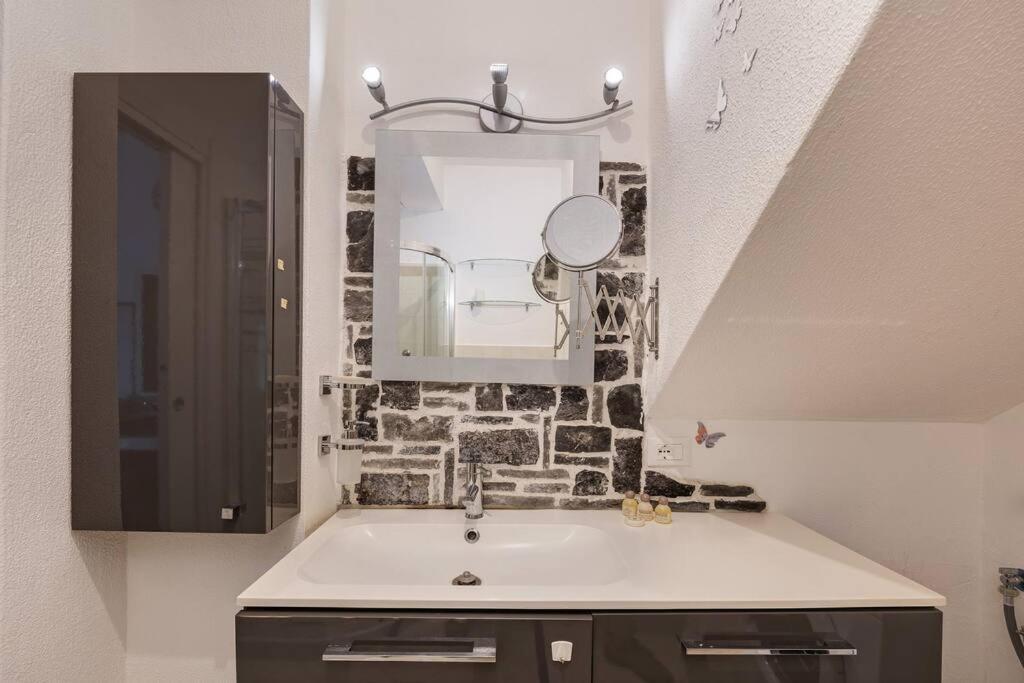 Ferienwohnung Al 37 Vista Mare E Colline Finale Ligure Exterior foto